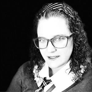 Meet your Posher, Phyllis